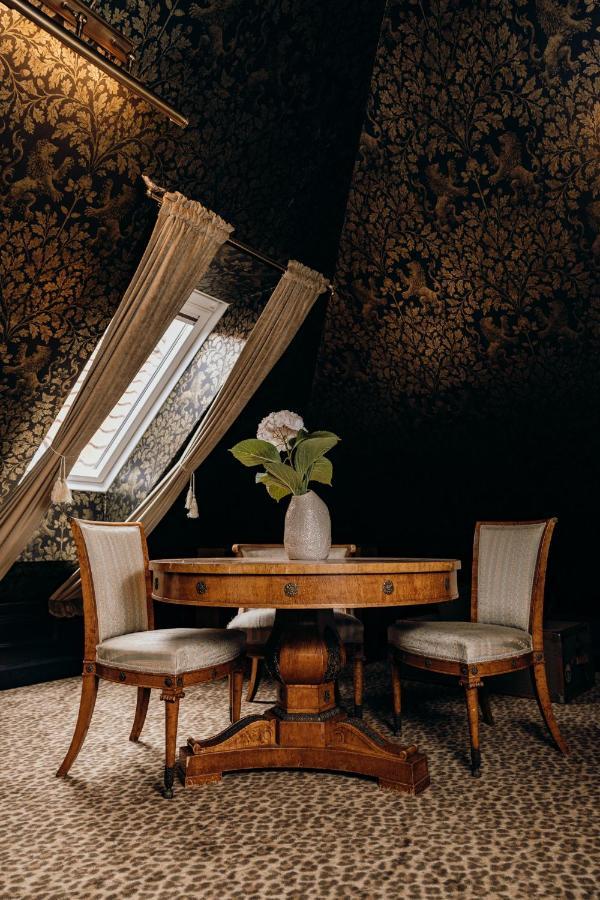 Charmante - Skostredet Hotel Берген Екстериор снимка