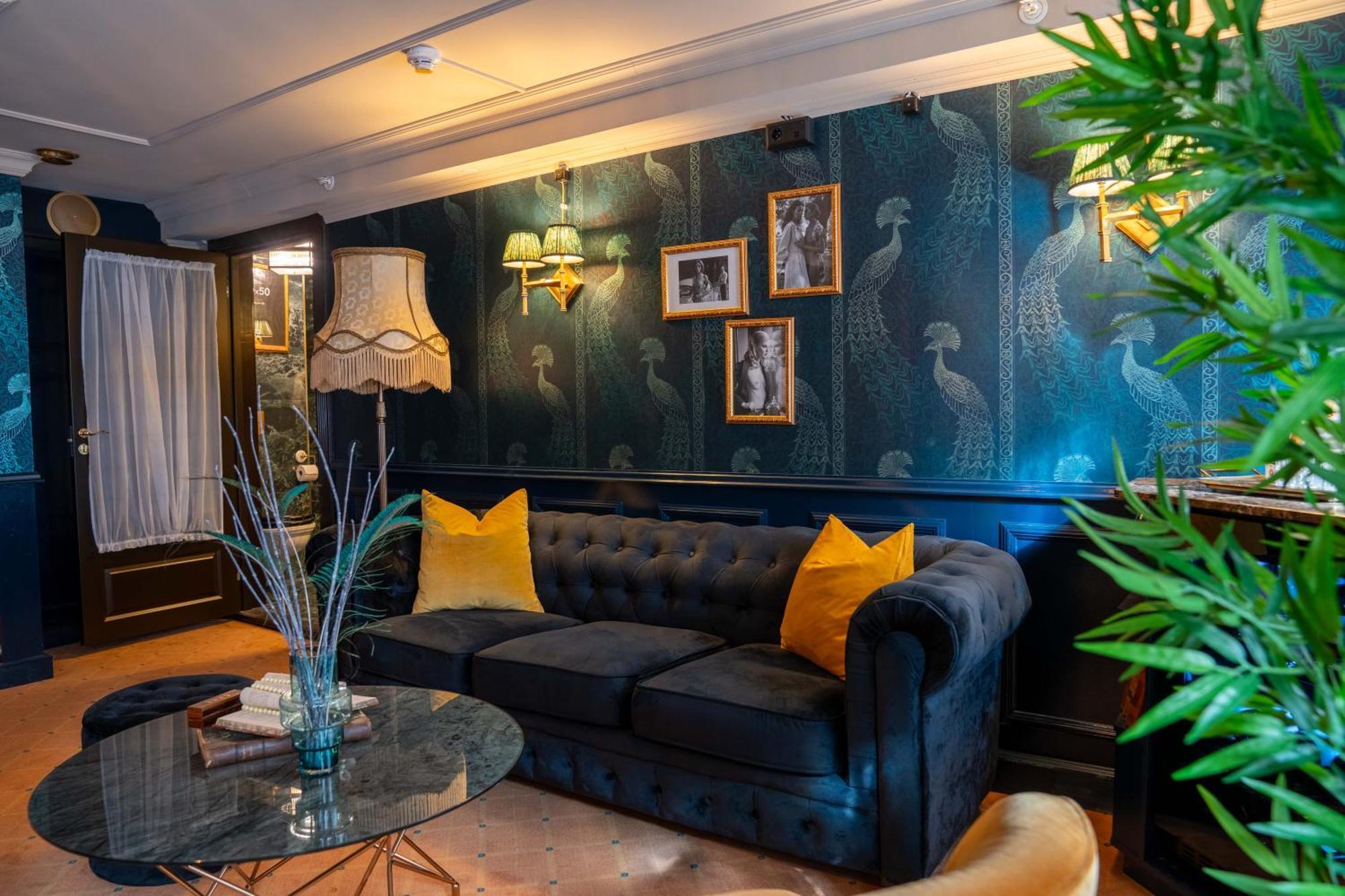 Charmante - Skostredet Hotel Берген Екстериор снимка