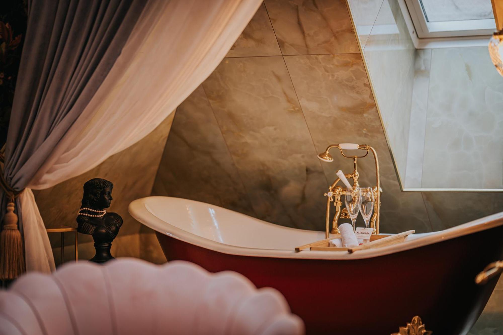 Charmante - Skostredet Hotel Берген Екстериор снимка